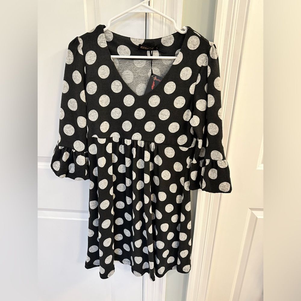 Reborn lightweight sweater dress in gray polka dot sz small NWT